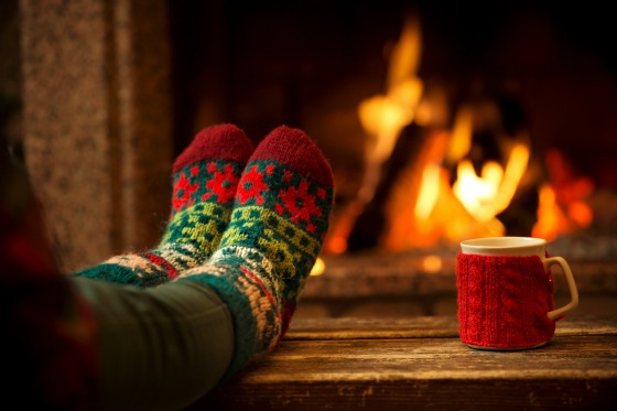 holidays-relax-fireplace-winter